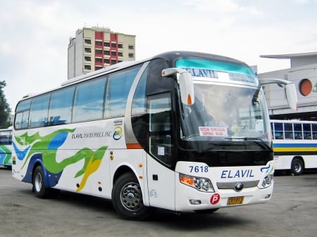 yutong bus - bus, street, yutong, building