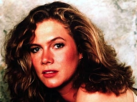 Kathleen Turner - actress, 2017, wallpaper, turner, model, kathleen turner, face, closeup, beautiful, kathleen