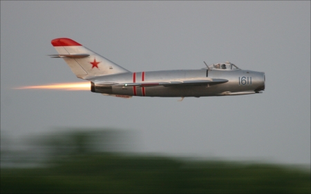 Mig-17 - soviet air force, jet, mig 17, russian aircraft, jets