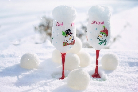 Let it snow - white, glasses, decorations, snow, red, snowmen