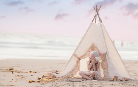 Little girl on the beach - summer, beach, girl, copil, child, tent