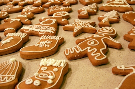 Gingerbread cookies - shapes, gingerbread, christmas, cookies