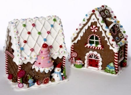 Pink Gingerbread Houses - white, brown, pink, houses, gingerbread