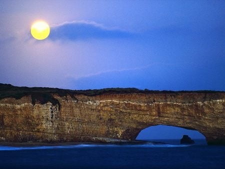 MOON RISING OVER CLIFFS - moon, ocean, rise, california, cliff, mystical, nature, white, blue, clouds, skies, cliffs, moon rising