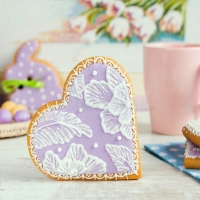 Pastel Purple Gingerbread Cookies