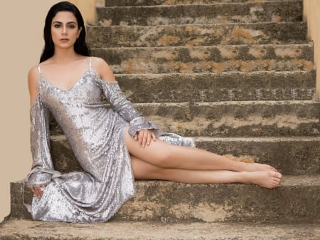 Emeraude Toubia - stairs, 2017, actress, toubia, wallpaper, emeraude, model, legs, emeraude toubia, beautiful, feet, dress