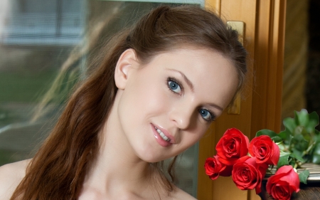 Pretty girl & red roses - pretty, Paint net, roses, female, people, red, beauty, models