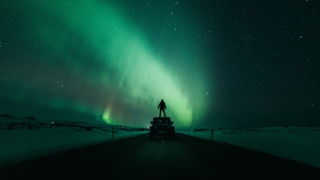 Aurora Borealis - silhouette, aurora borealis, black, fantasy, car, luminos, man, blue, green