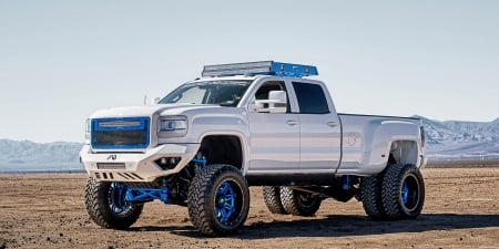 2015 GMC Denali Dually - Blue Rims, GM, White, Lift