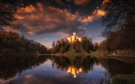 TrakoÅ¡Ä‡an Castle,Croatia - sky, lake, trees, forest, reflection, castle, medieval