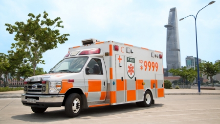 vietnamese emr ambulance