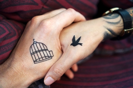 :) - cage, couple, hand, pasare, bird