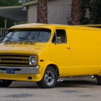 1977 DODGE CUSTOM VAN
