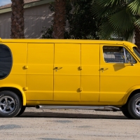 1977 DODGE CUSTOM VAN
