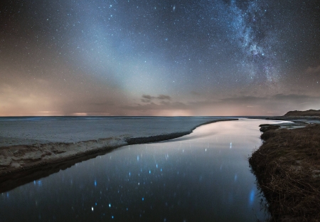 Dueling Bands in the Night - space, fun, river, stars, cool