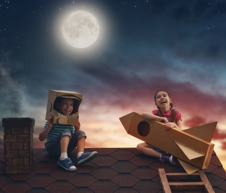 Children on the roof - moon, childhood, girl, children, copil, boy, rocket, roof, racheta, luna