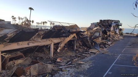 Thomas Fire Ruins - california, building, destruction, burnt, fire, ventura, home, ruins, destroyed, apartment, thomas