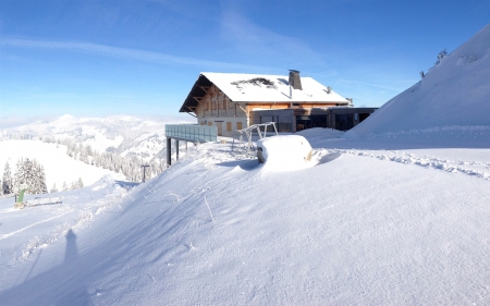 Winter House - winter, mountains, nature, chalet, cold, frost, snow, daylights, house