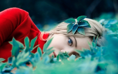 Girl - blue, girl, blonde, eye, red, green, woman, model, leaf