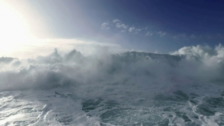 Huge Crashing Waves - oceans, ocean, pacific ocean, water, ocean and beaches