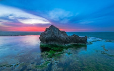 Big Stone on the Beach - nature, horizon, sky, beach, shore, stones, sunset, sea