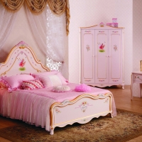 Pink bedroom