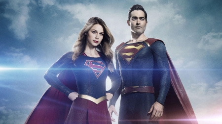 Supergirl and Superman - red, comics, blue, tv series, melissa benoist, tyler hoechlin, fantasy, supergirl