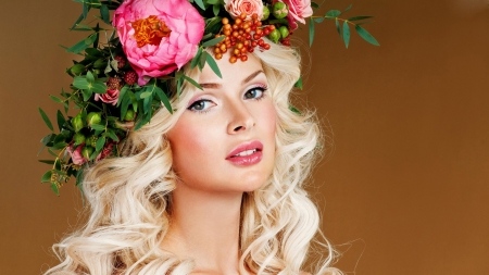 Beauty - wreath, woman, model, girl, blonde, face, flower, pink