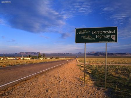 The ET Highway, Rachel Nevada - landscape, highways, photography, usa, nevada