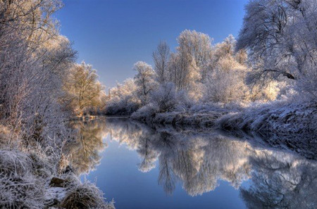 Winter wonderland - ice, lake, frost, snow, river, winter, christmas