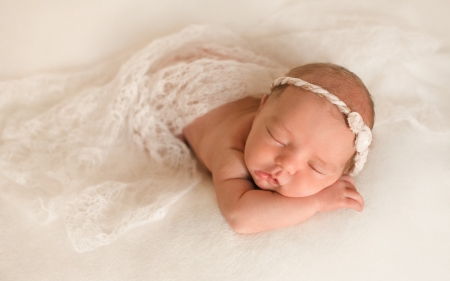 Sleeping baby girl - white, sleep, girl, cute, copil, baby, child