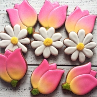 Daisies And Tulips Cookies