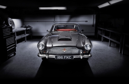 Aston Martin DB4 - car, fast, aston, photo, vintage, martin