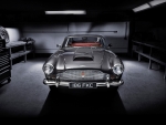 Aston Martin DB4