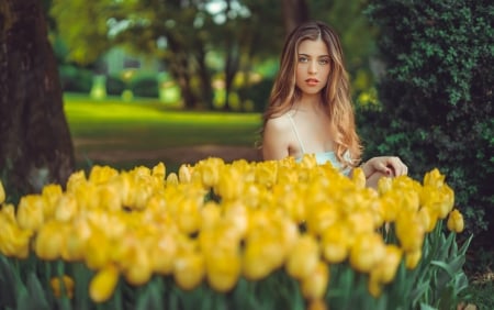 Sara Bianchi - woman, gorgeous, sara bianchi, flowers, model, babe