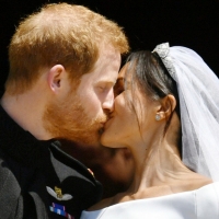 Kiss of Prince Harry And Meghan