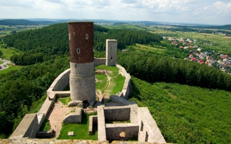 Checiny Castle - tower, landscape, architecture, Checiny Royal Castle, Polish, old, Poland, Checiny Castle, 18th century, castle, ruins, Royal Castle