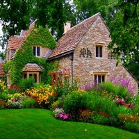 English House Garden