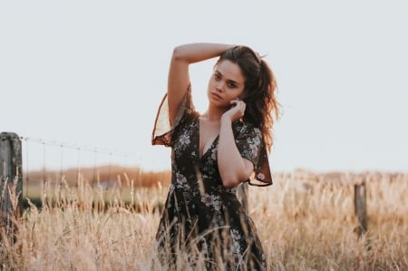 Unknown Model - gorgeous, woman, beautiful, model, field, farm