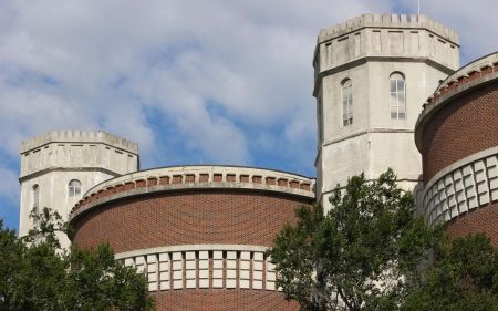 Castle - Not really, MounyAiryWaterTanks, Almost 100yrs old, 1920x1200