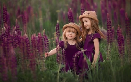 Little girls - hat, girl, summer, field, copil, purple, children, pink, sister, flower