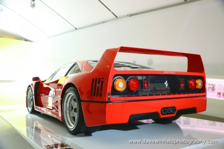 Ferrari F40 - ferrari, italy, museum, sports car