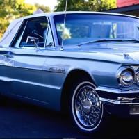 Ford Thunderbird