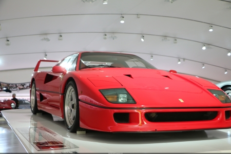 Ferrari F40 - museum, ferrari, fezza, enzo, f40