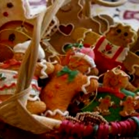 Gingerbread Family Basket