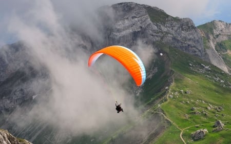 Paragliding in India - india, mountains, paragliders, clouds