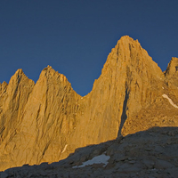 sand coloured mountains