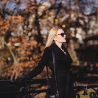 Women In Autumn