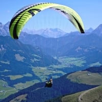 Paragliding in Austria