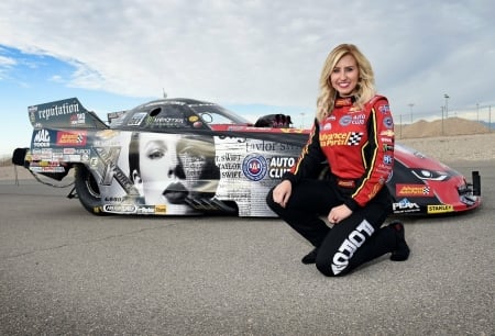 Courtney Force - fast, sexy, girl, hot, racing, gorgeous, speed, teen, cute